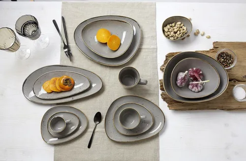 Tafelservice 12 tlg. Taste taupe - Ritzenhoff & Breker - Komplett-Service aus hochwertigem Porzellan, spülmaschinenfest und ideal für stilvolle Tischdekorationen.