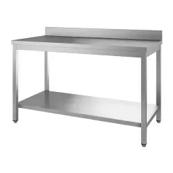 Gastro-Inox Edelstahl Arbeitstisch mit Aufkantung 700 mm - Robuster Edelstahl-Arbeitstisch für die Gastronomie, mit höhenverstellbaren Beinen und wasserfester Arbeitsplatte – ideal für professionelle Küchen.
