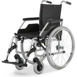 Meyra Rollstuhl BUDGET 9.050 - Faltrollstuhl mit 43 cm Sitzbreite - Der Meyra Rollstuhl BUDGET 9.050 bietet gute Fahreigenschaften und lässt sich einfach handhaben. Ideal für den Alltag mit praktischen Funktionen wie abnehmbaren Beinstützen und einstellbarer Sitzhöhe.