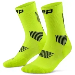 CEP CORE RUN SOCKS MID CUT 5.0 Herren LIME/BLACK Gr. 45-48 - Herrensocken mit gezielter Kompression für verbesserte Durchblutung und maximale Leistung beim Laufen. Hoher Komfort durch anatomische Polsterung und Anti-Rutsch-Technologie.