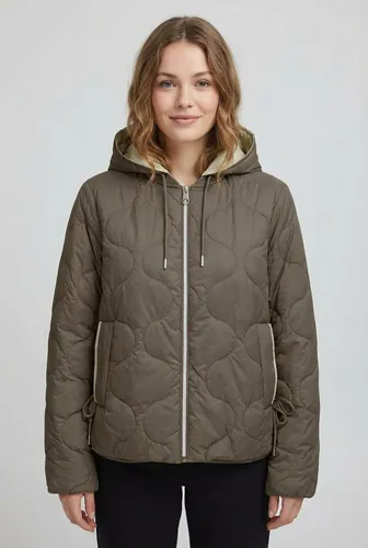 ONLY Steppjacke ONLMIKI HOOD QUILT JACKET CC OTW – Modische Jacke mit Kordelzug - Stylische Steppjacke in Braun (Walnut) mit seitlichem Kordelzug am Saum. Ideal für den Alltag, pflegeleicht und mit Eingrifftaschen. Perfekte Passform für einen modischen Look.