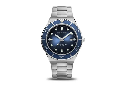 BERING Herren Uhr Quarz Movement - Classic Collection mit Saphirglas - Armbanduhren für Herren - Klassisches dänisches Design mit hochkratzfestem Saphirglas und 10 ATM Wasserdichtigkeit für höchsten Tragekomfort.
