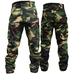 German Wear Outdoorhose GW611T - Lange Jagdhose für den Jäger - Hochwertige Jagdhose aus 100% Baumwolle, ideal für den Outdoor-Einsatz. Mit praktischen Taschen und stilvoller Stickerei, perfekt für jeden Jagdausflug.