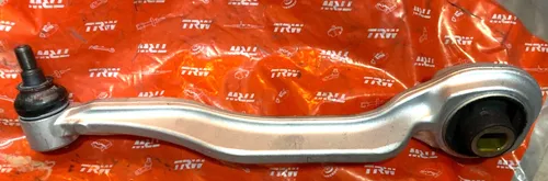 TRW JTC1117 Querlenker für MERCEDES SL R230 und E-Klasse W/S211 - Hochwertiger Querlenker aus Aluminium, ideal für präzise Fahrdynamik und langlebige Leistung. Passend für MERCEDES-Modelle, einfache Montage und hohe Qualität von TRW.