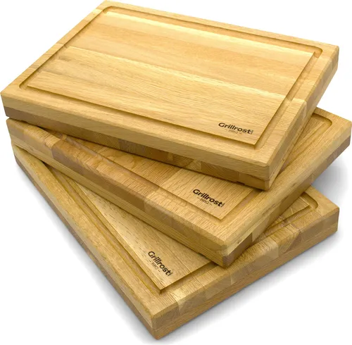 Grillrost.com BBQ Grillrost – Hochwertiges Schneidebrett Made in Germany - Grillroste Kategorie: 4cm starkes Buchenholz mit gefräster Saftrille, geschliffen und dreifach geölt. Handgefertigt vom Schreiner, ideal für sicheres Schneiden und Grillen.