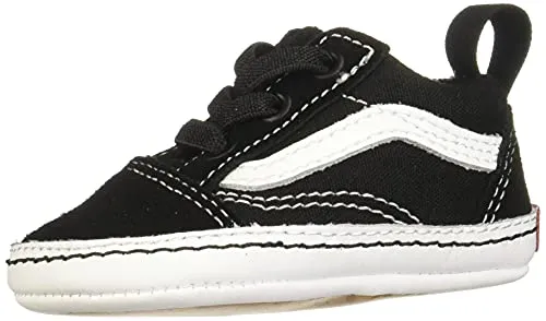 Vans IN Old Skool Crib Lauflernschuh für Babys - Babyschuhe, sportlich und atmungsaktiv mit klassischer Logo-Flag, ideal für kleine Skateboard-Fans.