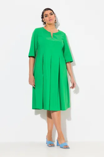 Ulla Popken Damen Midikleid in Übergrößen, naturgrün - Freizeitkleid für Damen mit femininer A-Linie und Faltenrock, ideal für jeden Anlass dank bequemer Passform und 3/4-Ärmeln.