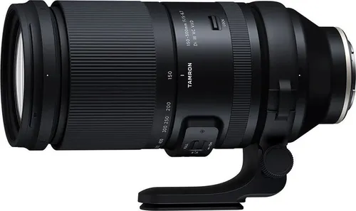 Tamron 150-500 mm 1:5-6,7 Di III VC VXD für Fujifilm X - Teleobjektiv für Fujifilm X, beeindruckende Brennweite von 150-500 mm, ideal für Wildlife- und Sportfotografie mit schneller Autofokus-Technologie.