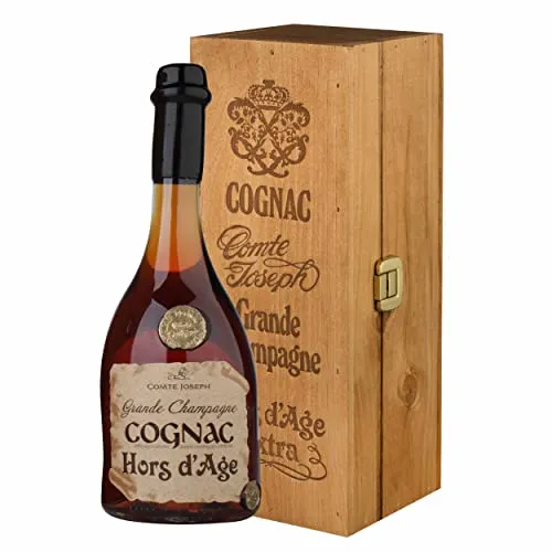 Comte Joseph Hors d'Age Cognac - Premium-Genuss - Entdecken Sie den Comte Joseph Hors d’Age Cognac! Edler Weinbrand für besondere Anlässe, komplex im Geschmack und elegant im Finish. Jetzt bei mySpirits bestellen!