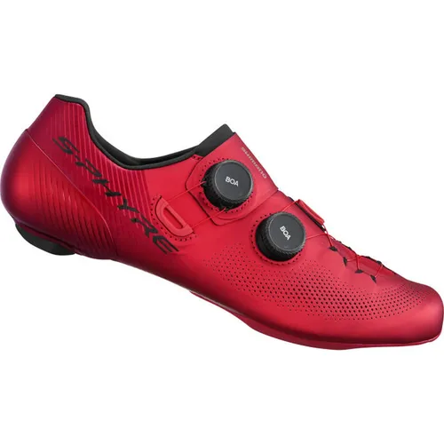 Shimano RC903 red (R01) WIDE 45 - Rennradschuhe für Herren & Unisex, bieten optimalen Komfort und Leistung mit atmungsaktivem Mikrofaser-Leder und innovativen BOA Li2-Drehverschlüssen für eine perfekte Passform.