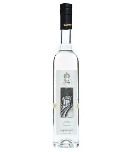 Villa de Varda Grappa Moscato Mezzolitro 0,5l - Genießen Sie den klaren Grappa aus Moscato-Trauben in der praktischen Halbliterflasche. Ideal für besondere Anlässe oder als Geschenk. Jetzt online bestellen!