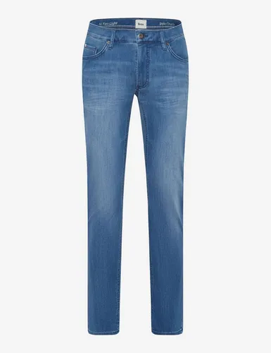 Brax Style Chuck Jeans - Jeans von Brax, gefertigt aus hochwertigem Material für optimalen Tragekomfort und modernen Schnitt.