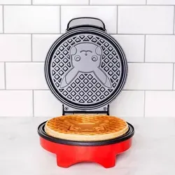 Pokémon Waffeleisen Pikachu - Offizielles Design - Genießen Sie perfekt gebräunte Waffeln mit dem offiziellen Pokémon Waffeleisen. Mit 5 Temperaturstufen und einem Thermostat für gleichmäßige Bräunung. Ideal für Fans und Waffelliebhaber!
