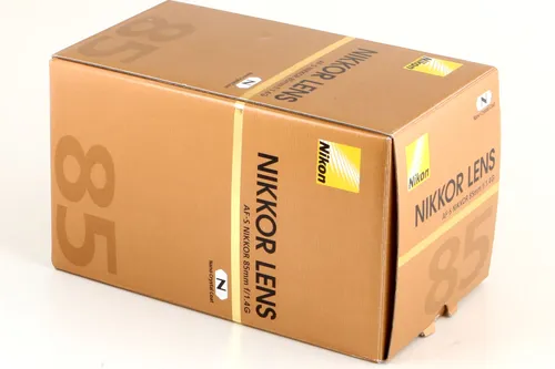 Nikon AF-S Nikkor 85 mm 1:1,4 G ED - Hochwertiges Teleobjektiv - Objektiv für Nikon mit f/1,4 Blende für beeindruckende Bildqualität und kreative Unschärfeeffekte. Ideal für Portraits und Low-Light Aufnahmen.