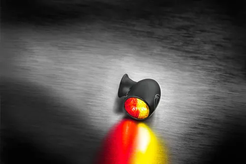 Kellermann Bullet Atto DF Rück-Bremslicht Blinker schwarz Glas 3in1 LED Mini - Blinker mit 3in1-Funktion: Rücklicht, Bremslicht und Blinker in einem, ideal für Straßenmotorräder und sorgt für optimale Sichtbarkeit bei Nacht.