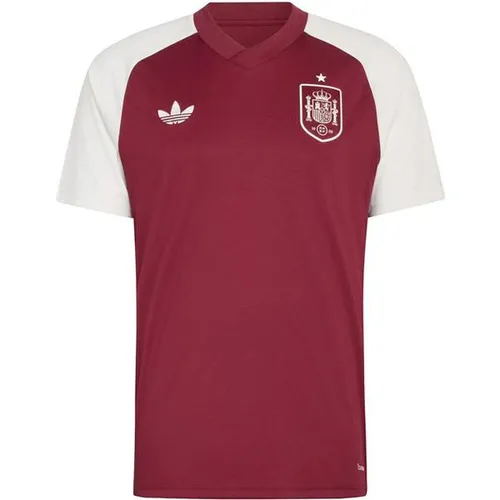 ADIDAS Herren Fantrikot Spanien 26 Pre-Match Auswärtstrikot - Das Spanien 26 Pre-Match Auswärtstrikot kombiniert Tradition und modernen Fußballstil. Mit atmungsaktiver Climacool Technologie und schnelltrocknenden Materialien sorgt es für ein angenehmes Tragegefühl bei jedem Einsatz.