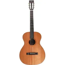 Duke Guitars A-MC - Westerngitarre - Hochwertige Westerngitarre mit warmem Klang, ideal für Anfänger und Fortgeschrittene. Perfekt für verschiedene Musikstile und einfach zu spielen.