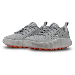 Nike Mind 002 Light Smoke Grey - 47.5 - Der Nike Mind 002 in Light Smoke Grey bietet ein innovatives Tragegefühl durch 22 bewegliche Druckpunkte. Ideal für den Alltag oder sportliche Aktivitäten – mit atmungsaktivem Strick-Obermaterial und stylischen Akzenten.