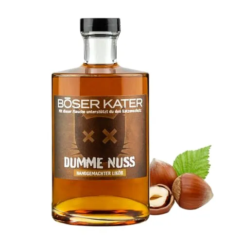 BÖSER KATER Dumme Nuss Likör 20% Vol. 0,5l - Erleben Sie den BÖSER KATER Dumme Nuss Likör mit intensiven Haselnussaromen und feiner Karamellnote. Ideal für kreative Cocktails oder pur – für genussvolle Momente.