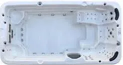 Swim Spa Verona III 580x230x135cm - Außenwhirlpool mit großzügigen Abmessungen: 580x230x135 cm für ultimativen Badespaß und Entspannung im Freien.