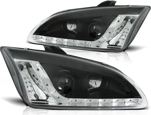 LED Scheinwerfer Tagfahrlicht Optik für Ford Focus 2 (04-08) Schwarz - Hochwertige Scheinwerfer für Ford Focus 2, Schwarz mit LED-Tagfahrlicht. Einfache Montage, E-Prüfzeichen, für optimale Sicht und modernes Design.