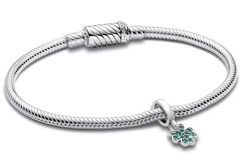 Pandora Charm-Armband Geschenk-Set für Silber Vierblättriges Kleeblatt - Silberarmbänder mit einem bezaubernden vierblättrigen Kleeblatt-Design, ideal als Glücksbringer und perfektes Geschenk für besondere Anlässe.