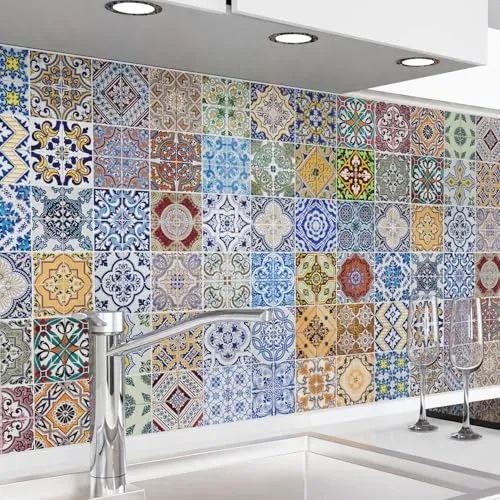 danario selbstklebende Küchenrückwand - Matt - Mosaikfliesen bunt - 60cm x 280cm - Verwandle Deine Küche im Handumdrehen mit unserer robusten, selbstklebenden Küchenrückwand. Pflegeleicht, ablösbar und ideal für Mietwohnungen – ganz ohne Bohren!