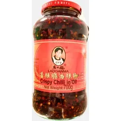 LAOGANMA Crispy Chilli in Oil 670g - Würzige Chili-Mischung in Öl, ideal als Geschmacksverstärker für asiatische Gerichte. Verleiht Speisen eine scharfe Note und knusprige Textur.