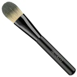 ARTDECO Make-up Brush Premium Quality - Profi Make-up Pinsel - 1 Stück - Hochwertiger Profi-Make-up-Pinsel für einen perfekten Auftrag. Ideal für flüssige und cremige Texturen. Formstabil und langlebig, mit praktischem Schutznetz für die Pinselstruktur. Perfekt für ein strahlendes Finish!
