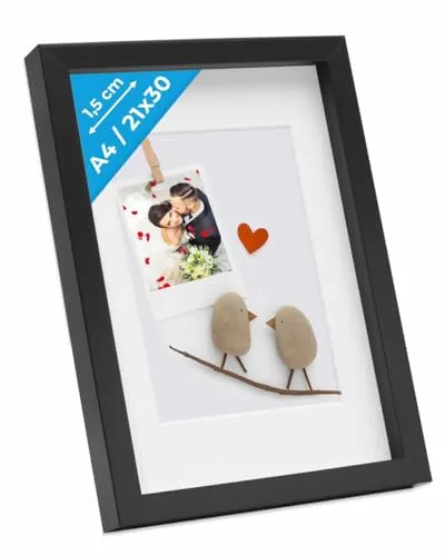 PHOTOLINI 3D Bilderrahmen zum Befüllen 21x30 A4 Schwarz, 1,5 cm tiefer Objektrahmen mit Glas, tiefer Bilderrahmen A4 21x30 Holz MDF mit Passepartout, Dicker 3D Rahmen befüllbar für Gegenstände