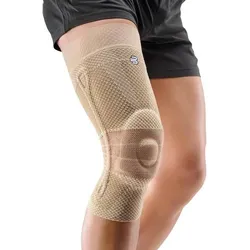 BAUERFEIND GenuTrain Kniebandage Comfort – Unterstützung für Ihr Knie - Die GenuTrain Kniebandage bietet Stabilität und hohen Tragekomfort. Sie fördert die Beweglichkeit und hilft, das Knie sicher zu mobilisieren. Ideal für die Unterstützung nach Verletzungen oder Operationen.