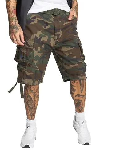 Brandit Shorts Savage mit Gürtel, Woodland - Bequeme Shorts aus 100% Baumwolle mit 9 praktischen Taschen, perfekt für Outdoor-Aktivitäten und den Sommer.