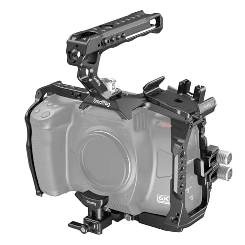 SmallRig Basic Cage Kit 4574 für Blackmagic 6K - Kamerazubehör für Blackmagic Design Cinema Kamera 6K, bietet Schutz und zahlreiche Erweiterungsmöglichkeiten für Zubehör, ideal für kreative Aufnahmen aus niedrigen Winkeln.