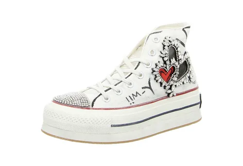 NAN-KU Sneaker