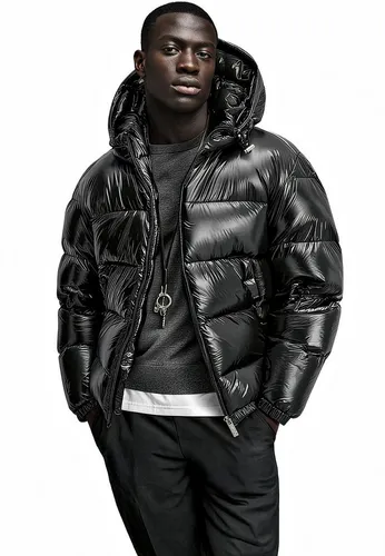 REPUBLIX Herren Winterjacke JORDI Pufferjacke mit Kapuze 3XL Schwarz - Moderne Pufferjacke für Herren in 3XL, ideal für Freizeit und Business. Pflegeleicht und bequem, mit seitlichen Eingrifftaschen und Reißverschluss für zusätzlichen Komfort.