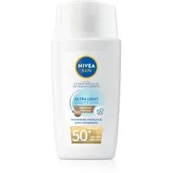 NIVEA SUN UV Face Specialist Ultra Light Daily Fluid Medium Tinted SPF 50+ - Leichtes, getöntes Fluid für den täglichen Gesichtsschutz mit hohem Lichtschutzfaktor. Ideal für alle Hauttypen, sorgt für einen frischen Teint und schützt zuverlässig vor UV-Strahlen.