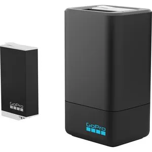GoPro Enduro Dual Battery Charger für MAX - Effizienter Dual-Ladegerät für GoPro MAX, verlängert die Aufnahmezeit mit leistungsstarken Enduro-Batterien für unvergessliche Abenteuer.