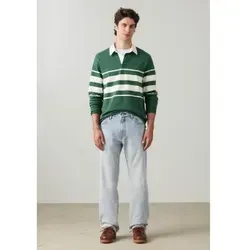 Levi's Herren 555™ Relaxed Straight Jeans Baby Blue Essentials Blue 36 34 - Vintage-inspirierte Jeans mit lockerer Passform, die bequem am Gesäß und Oberschenkel sitzt. Hergestellt aus Denim ohne Stretchanteil und mit recyceltem Wasser produziert – ideal für umweltbewusste Mode.