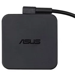 Asus 45W 19V 3P Adapter für Notebooks - Hochwertiges 45W Netzteil in Schwarz, ideal für ASUS Notebooks wie BR1100CKA und UX431FA, sorgt für zuverlässige Stromversorgung.