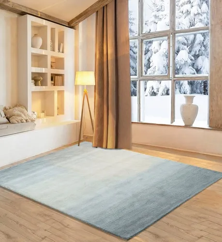 Wollteppich OTTO HOME "Lessach", grau, 70x140 cm - Der elegante Wollteppich "Lessach" im Uni-Design bringt klassische Atmosphäre in Ihr Zuhause. Mit seiner strapazierfähigen Oberfläche und der Eignung für Fußbodenheizungen sorgt er für ein gemütliches Raumklima.