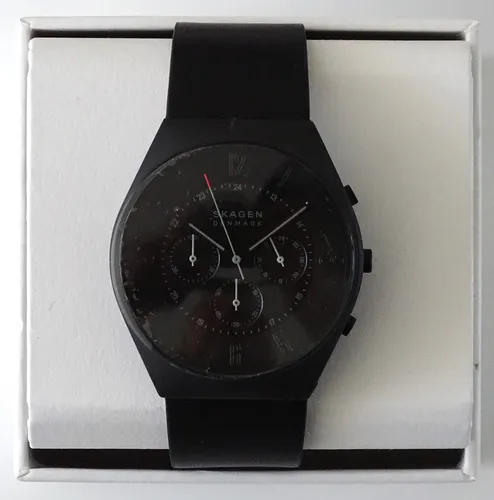 SKAGEN SKW6843 Chronograph Grenen Uhr - Armbanduhren, elegante Herren-Chronograph mit 12-Stunden-Zifferblatt, wasserdicht bis 30 m, inklusive Original-Box und Bedienungsanleitung.