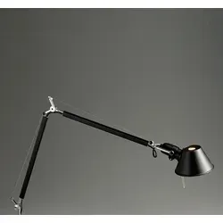 Artemide Tolomeo Tavolo Body, schwarz - Flexibel und zeitlos - Tischleuchte mit hoher Flexibilität und schlichter Aluminium-Optik, entworfen von Giancarlo Fassina und Michele de Lucchi seit 1987.