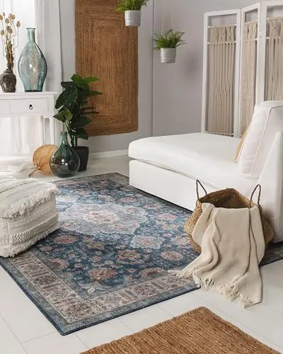 benuta Teppich Laury - Cozy Blau, 120x170 cm - Teppich für Wohnzimmer, Schlafzimmer, Esszimmer und Flur, maschinengewebt, pflegeleicht und ideal für ein modernes Wohnambiente.