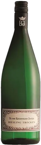 Bassermann-Jordan Liter Riesling 2024 - Trocken Weißwein aus der Pfalz - Trocken Weißwein aus der Pfalz, hergestellt vom Weingut Bassermann-Jordan. Ein spritziger Liter Riesling, ideal als Begleiter zu Speisen oder für gesellige Runden. Genießen Sie die typischen Aromen der Pfalz!