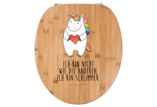 Mr. & Mrs. Panda WC-Sitz Einhorn Herz – Bunter Toilettendeckel für dein Badezimmer - Der Mr. & Mrs. Panda WC-Sitz Einhorn Herz begeistert mit einem witzigen Design und sorgt für einen angenehmen Sitzkomfort. Hergestellt aus langlebigem MDF, ist er leicht zu reinigen und bringt Farbe in dein Badezimmer.
