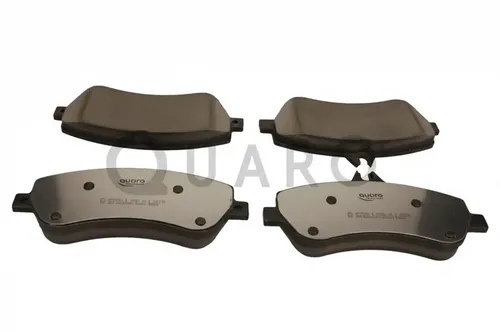 Quaro Bremsbelagsatz QP7005C - Hochleistungs-Scheibenbremse - Bremsscheiben, Quaro SILVER CERAMIC für maximale Bremsleistung und reduzierte Abnutzung - ideal für sicheres Fahren.