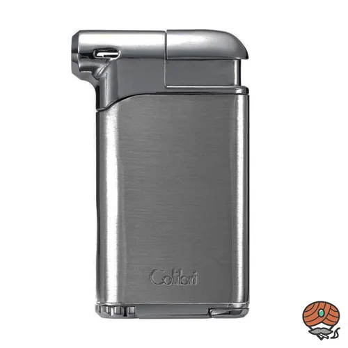 Colibri *Pacific II* Feuerzeug chrom mit Pfeifenstopfer - Elegantes Feuerzeug im Chromdesign, ideal für Pfeifenliebhaber. Mit integriertem Pfeifenstopfer für praktischen Einsatz. Perfekt für unterwegs.