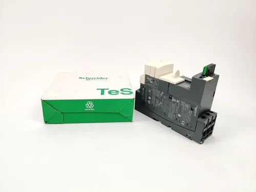 Schneider Electric LUB12 Direktstarter Grundgerät 12A 24VDC - Schützzubehör, neu in Originalverpackung und ideal für zuverlässige Steuerung in Automatisierungsanwendungen.