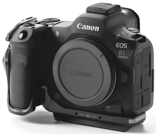 Tilta Lightweight Full Camera Cage TA-T68-FCC-B für Canon R5 Mark II - Filmkamera-Zubehör mit robustem Aluminium-Gehäuse, bietet optimalen Schutz und vielseitige Montagemöglichkeiten für kreative Aufnahmen.