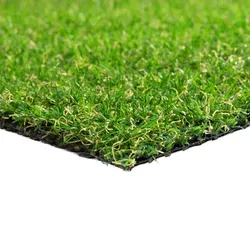 Steffensmeier Kunstrasen Park 133x600 cm | Outdoor Rasenteppich - Hochwertiger Kunstrasen für Terrasse und Balkon, 22 mm hoch, mit integrierter Drainage. UV-beständig und langlebig für bis zu 12.000 Sonnenstunden. Ideal für kreative Gartenprojekte und einfach zu verlegen.